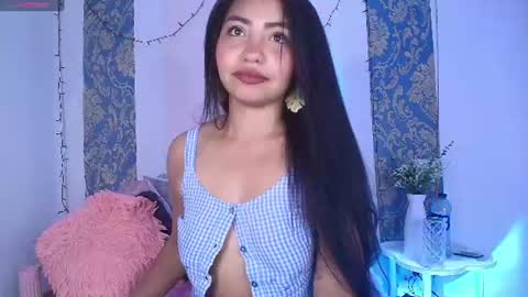 charlotte_princess_1 online show from 07-25-26, 05:49