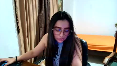 charlotte_richardson online show from 06-11-26, 03:04