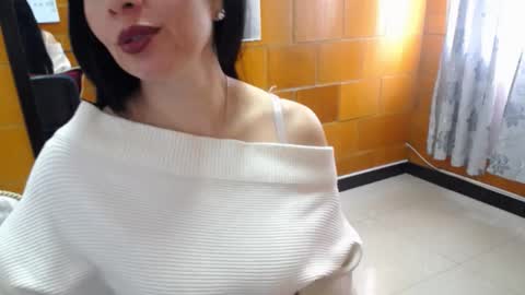 Charlotte online show from 12-19-25, 02:02