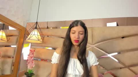 CharlotteBrown online show from 12-23-25, 03:37