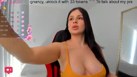 Snapshot of charlottecamgirls chatting on 06-10-26, 04:50 Katherine online show from 06-10-26, 04:50