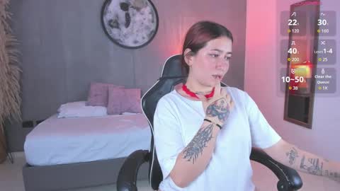 Charlottee online show from 02-15-26, 07:51