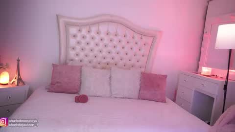 ill be online tomorrow December 1st online show from 03-04-25, 06:04