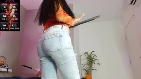 CharlotteLemke online show from 11-21-25, 12:48