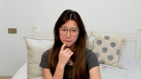 Charlotte online show from 01-09-26, 01:58