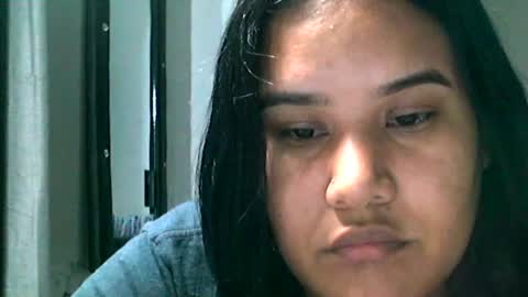 Snapshot of charlottequeen_21 chatting on 06-14-26, 02:30 charlottequeen_21 online show from 06-14-26, 02:30