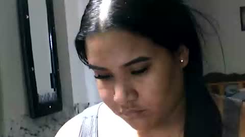 Snapshot of charlottequeen_21 chatting on 06-26-26, 06:56 charlottequeen_21 online show from 06-26-26, 06:56