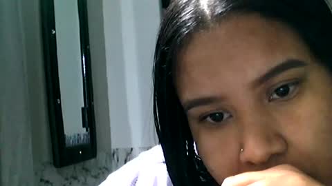 Snapshot of charlottequeen_21 chatting on 07-01-26, 01:18 charlottequeen_21 online show from 07-01-26, 01:18