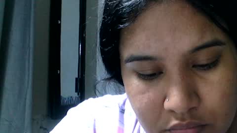 Snapshot of charlottequeen_21 chatting on 07-08-26, 02:27 charlottequeen_21 online show from 07-08-26, 02:27