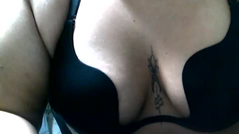 Snapshot of charlottequeen_21 chatting on 07-22-26, 01:08 charlottequeen_21 online show from 07-22-26, 01:08