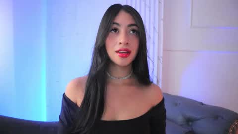 Snapshot of charlotterusso chatting on 11-24-25, 12:49 Lauren Rus online show from 11-24-25, 12:49