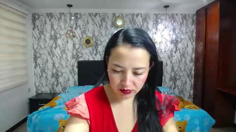 Snapshot of charlotteschmidtt chatting on 09-09-25, 11:43 Charlotte Schmidt online show from 09-09-25, 11:43