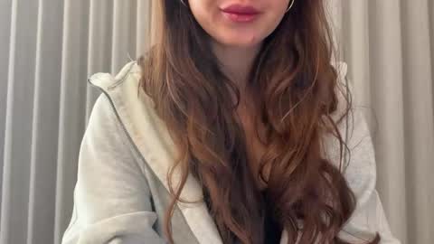 charlottewife online show from 08-02-26, 01:26