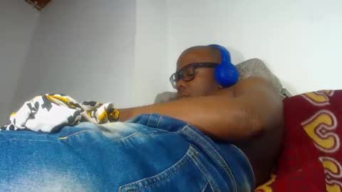 charly_vergonti_ online show from 09-23-25, 10:29