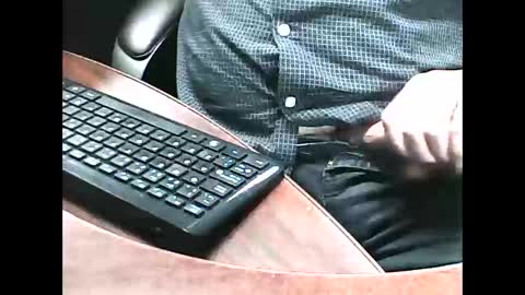 Snapshot of charmeur2672 chatting on 09-24-25, 10:18 charmeur2672 online show from 09-24-25, 10:18