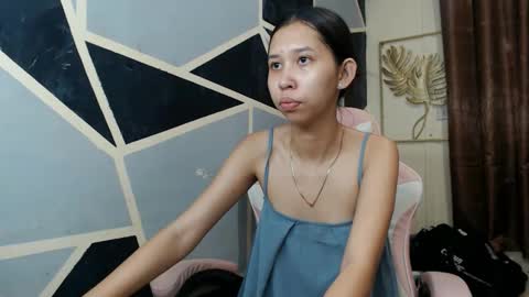 Charm online show from 02-12-26, 08:09