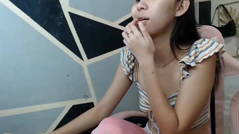 Charm online show from 02-25-26, 10:03