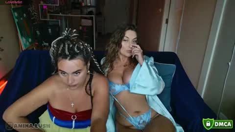 Snapshot of charming_sexuality chatting on 10-29-25, 09:44 insta  online show from 10-29-25, 09:44