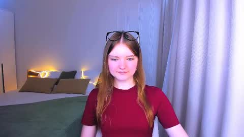 Im Eva online show from 06-10-26, 04:23