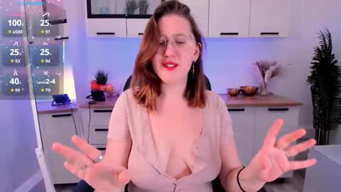 Snapshot of charmygrace chatting on 02-13-26, 01:40 Grace online show from 02-13-26, 01:40