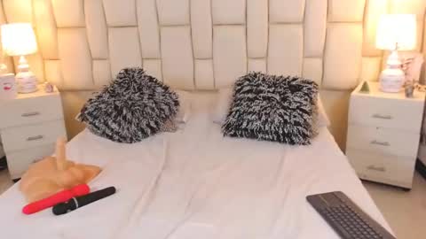 Charon  Stom online show from 03-08-25, 02:30