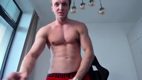 Snapshot of chasereed_ chatting on 05-14-26, 04:25 Chase Reed online show from 05-14-26, 04:25
