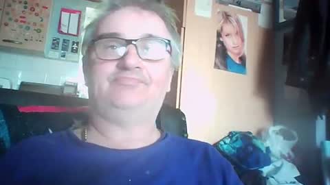 Snapshot of chatboxlee chatting on 07-18-26, 03:16 chatboxlee online show from 07-18-26, 03:16