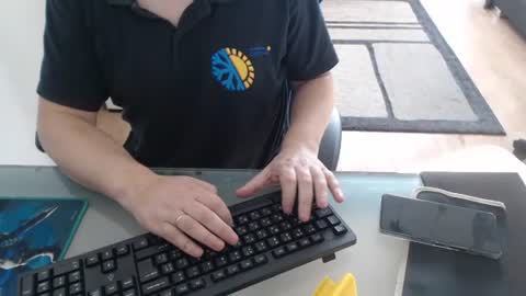 Snapshot of chatskor chatting on 02-04-25, 12:44 Egor Skornyakov online show from 02-04-25, 12:44