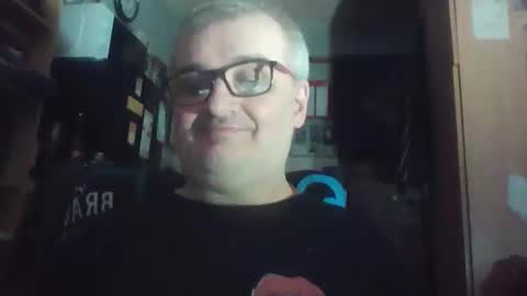 Snapshot of chatubatelee555 chatting on 05-22-26, 10:59 lee online show from 05-22-26, 10:59