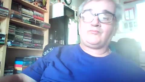 Snapshot of chatubatelee555 chatting on 07-15-26, 12:43 lee online show from 07-15-26, 12:43