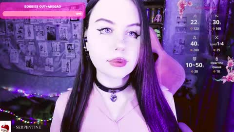 Mia online show from 03-10-26, 05:07