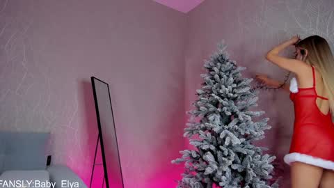 Snapshot of chatur_babes_ chatting on 12-15-24, 01:11 Im Elya   inst Elya Elfie  online show from 12-15-24, 01:11