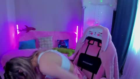 Betty online show from 06-17-26, 02:14