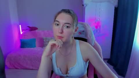 Betty online show from 06-18-26, 02:34