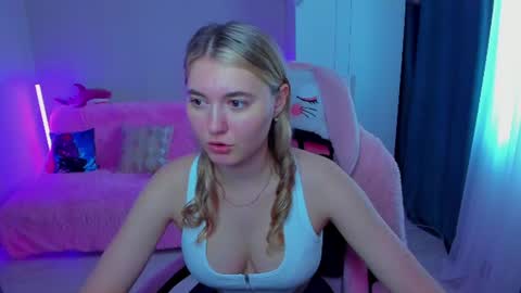 Betty online show from 07-29-26, 02:21