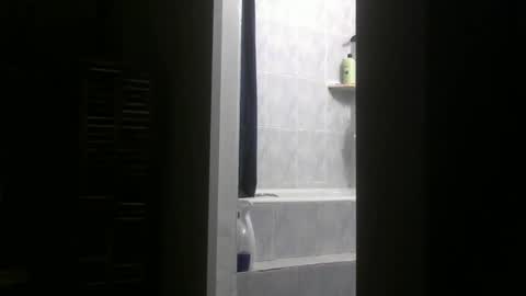 Snapshot of chaturbatordeluxe chatting on 09-10-25, 03:50 chaturbatordeluxe online show from 09-10-25, 03:50