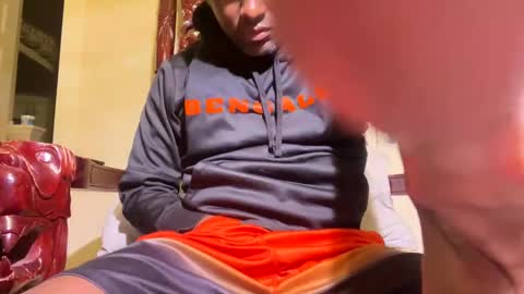 Snapshot of chco_taco chatting on 01-28-25, 03:47 Charlyhustle online show from 01-28-25, 03:47