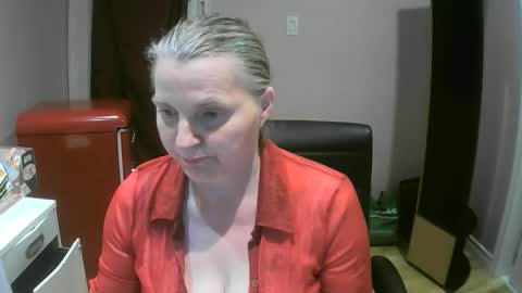 chealsiek online show from 10-08-25, 11:24