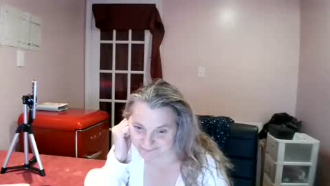 chealsiek online show from 11-21-25, 12:54