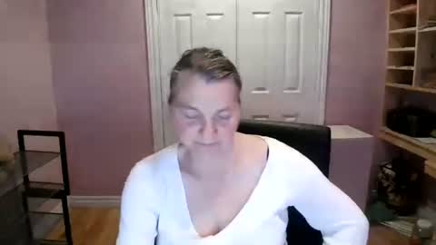 chealsiek online show from 11-26-25, 02:01