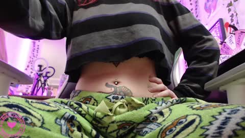 Candy Cuntress CheeTHIS CAM IS NON NUDE online show from 12-09-24, 10:20