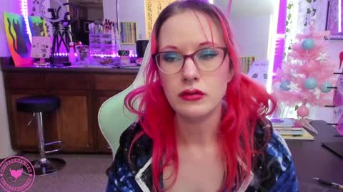 Candy Cuntress CheeTHIS CAM IS NON NUDE online show from 12-19-24, 03:51