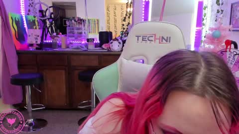 Candy Cuntress CheeTHIS CAM IS NON NUDE online show from 12-22-24, 10:04