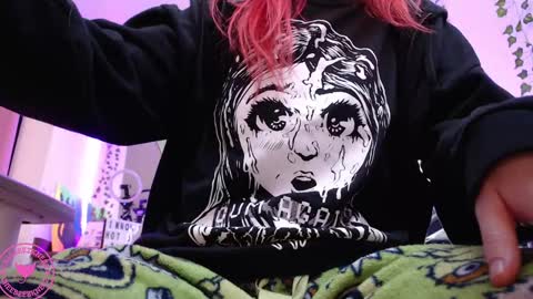 Candy Cuntress CheeTHIS CAM IS NON NUDE online show from 02-12-25, 02:03