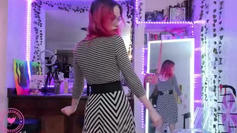 Candy Cuntress CheeTHIS CAM IS NON NUDE online show from 02-13-25, 07:10