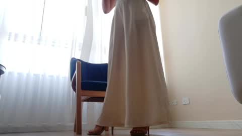 Regina Phalange online show from 04-22-26, 04:41