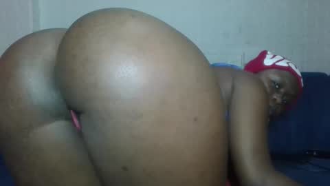 cheeky_charms online show from 02-06-26, 03:33