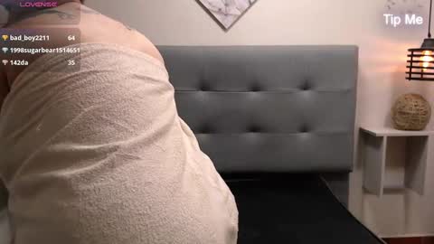Snapshot of cheelsea_ chatting on 12-30-24, 12:32 cheelsea_ online show from 12-30-24, 12:32