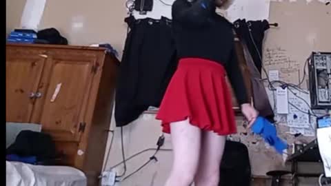 cheerleader_crossdresser online show from 05-10-26, 11:04