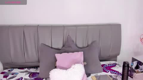 Cherlyn online show from 10-15-25, 06:41